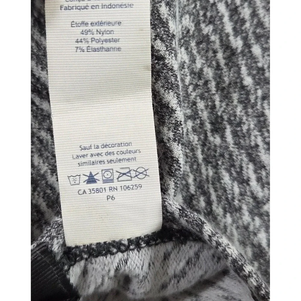 Lululemon Athletica Womens Vinyasa Wrap Scarf OS‎ Grey Full Snap Convertible